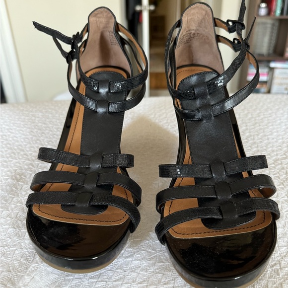 NWOT Kenneth Cole Pine Language sandals - Picture 6 of 7
